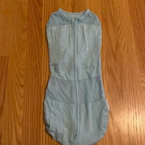 Happiest baby swaddle